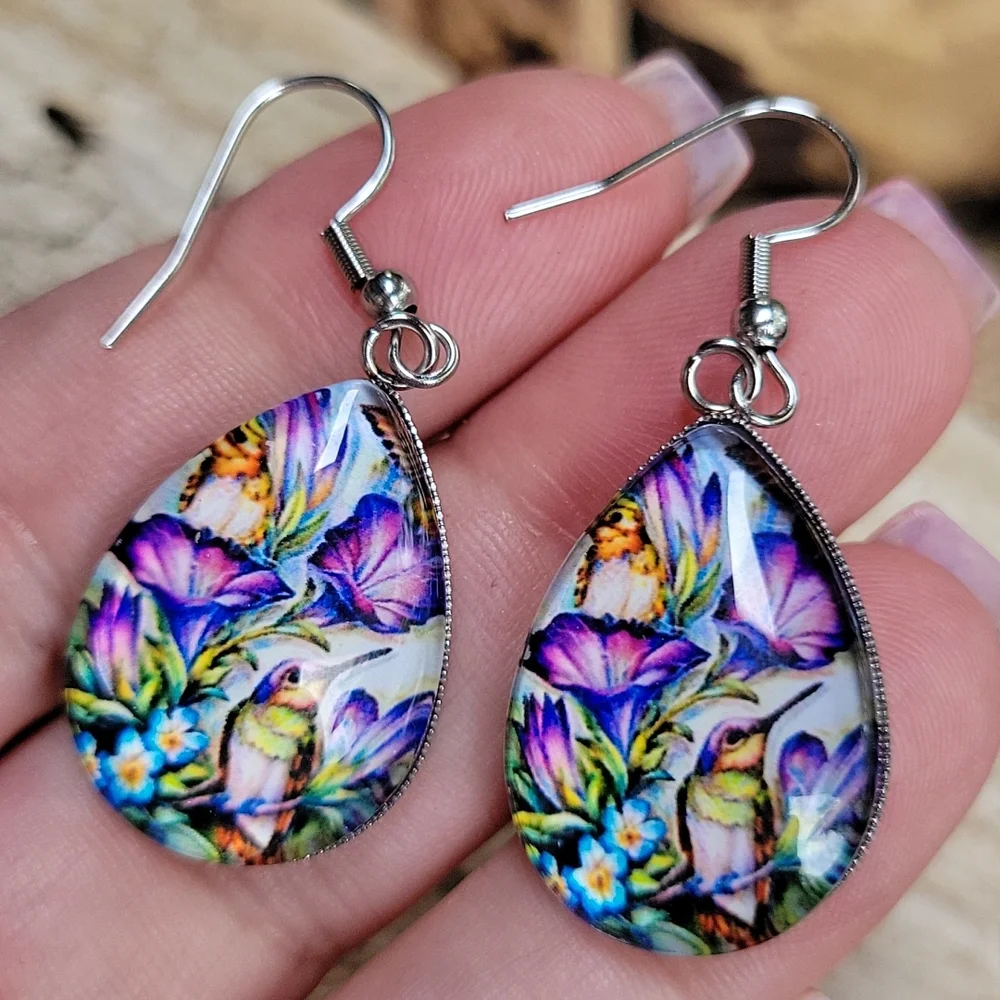 💥RESTOCKED💥Hummingbird Purple Paradise Teardrop Dangle Earrings - Picture 2 of 6